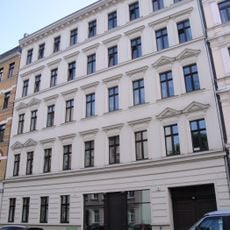 Charlottenstraße 13