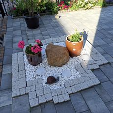 Studnia z 1. poł. XIX w przy domu nr 13 w Prężynie