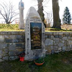 Pomník padlým v Louňovicích