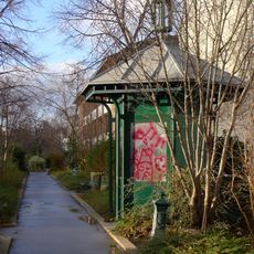 Fontaine Wallace, Coulée verte René-Dumont