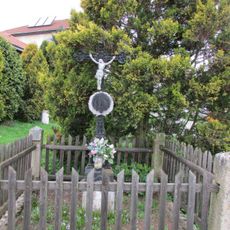 Kříž v západní části Olešné u čp.7