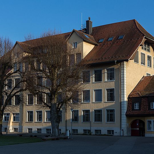 Schulhaus Oberfeld