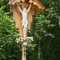 Kruzifix an der Auffahrt zum Sternbachschlössl