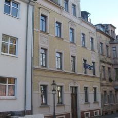 Mietshaus in geschlossener Bebauung Fröbelstraße 4