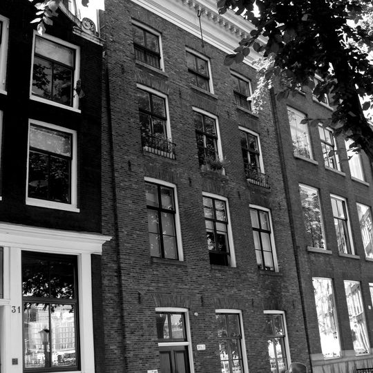 Kromme Waal 30, Amsterdam