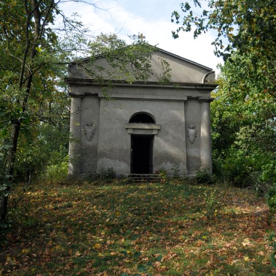 Chapel in Gołębiów, powiat grójecki