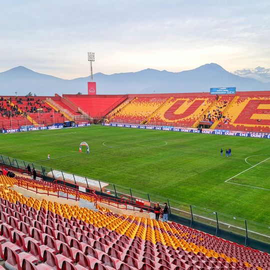 Estadio Santa Laura-Universidad SEK