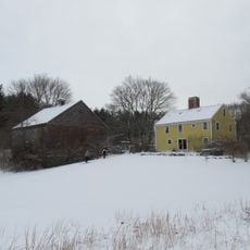 Howe Village Historic District