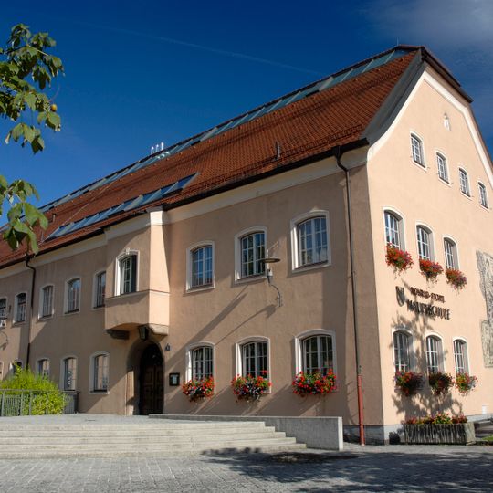 Konrad-Fichtl-Hauptschule, Wattens