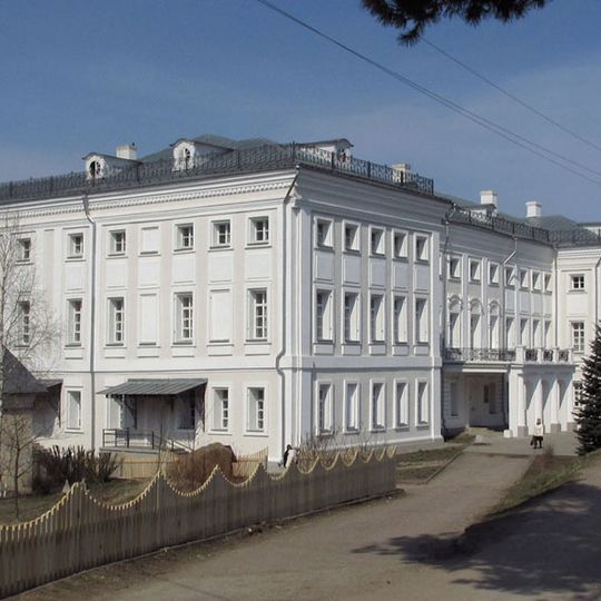 Главный дом