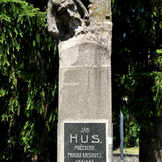 Husov pomník, pilier-kópia