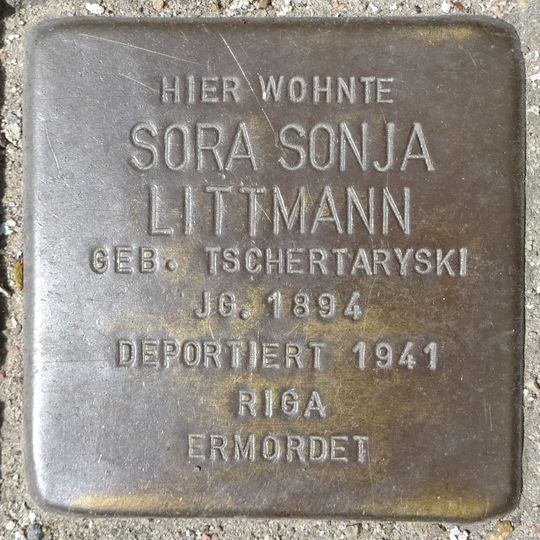Stolperstein en memoria de Sora Sonja Littmann