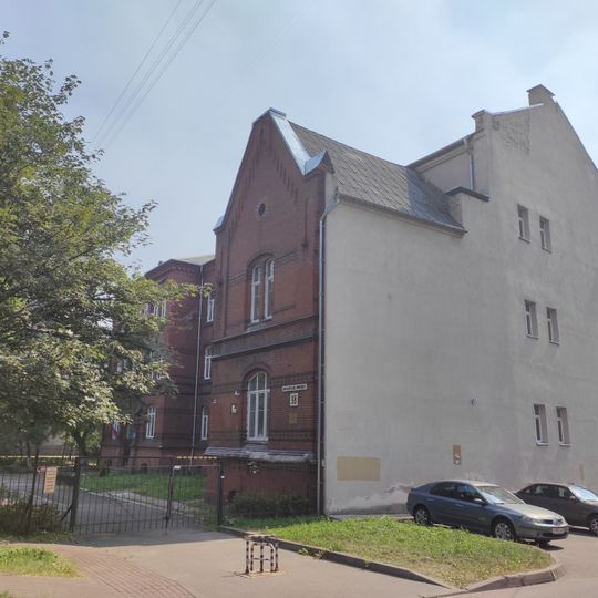 Здание школы