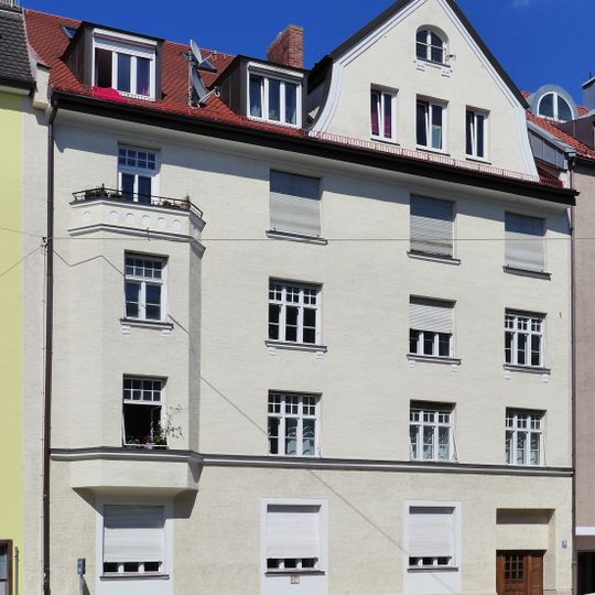 Mietshaus