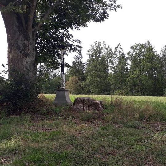 Kříž východně od Jižné u rybníka Rytíř