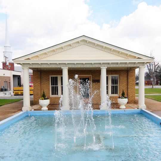 Robert Quillen Office and Library