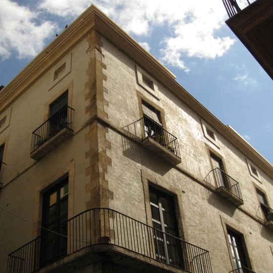 Casa dels Barons de les Quatre Torres