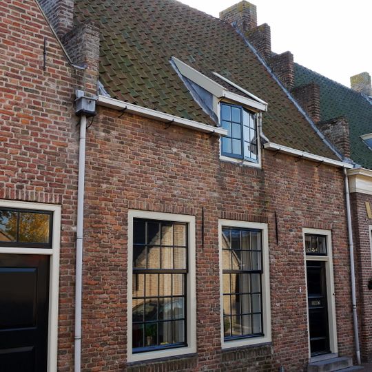 Korte Kerkstraat 7, Vianen