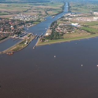 Nord-Ostsee-Kanal (Kiel Canal)