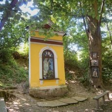 Kaplička Panny Marie v Cakově u pramene
