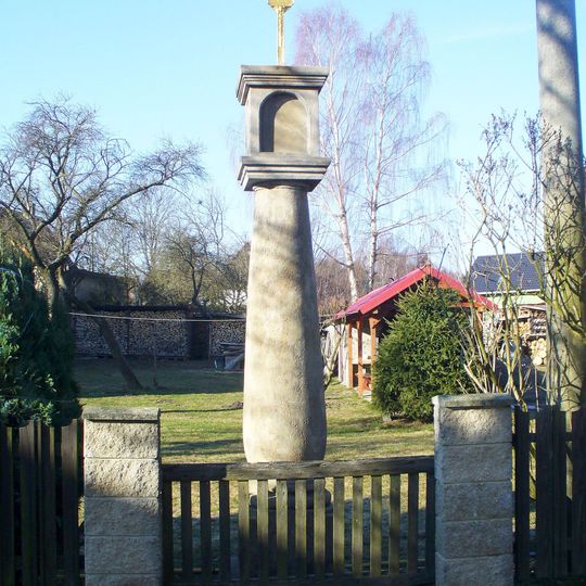 Column shrine in Bynovec