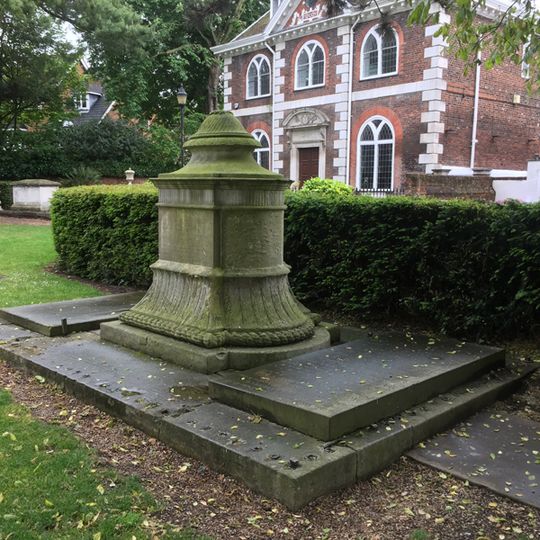 Clutterbuck Tomb 6 Metres South South East Of Deacon/Kent Tomb In Church Of St Mary
