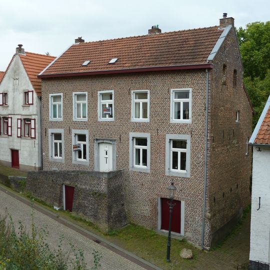Maasberg 6, Elsloo