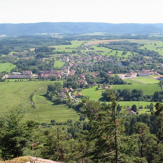 Étival-Clairefontaine