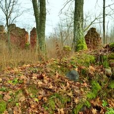 Augstroze Castle ruins