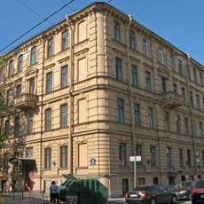 Volkhovsky Lane, 5 - Tuchkov Lane, 11