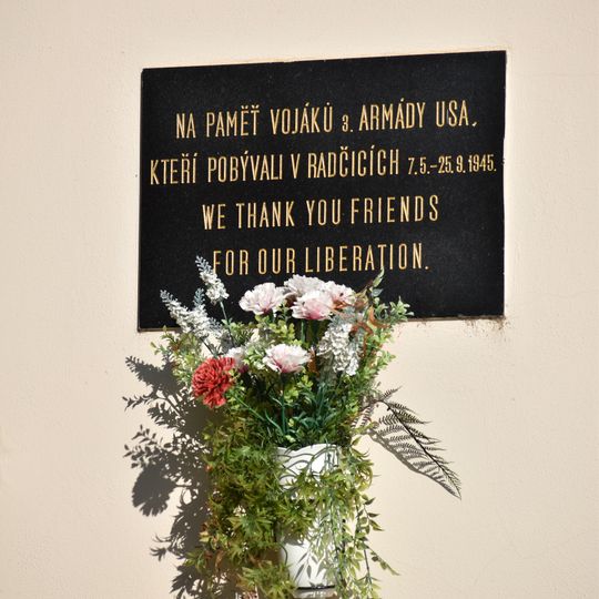 Pamětní deska na paměť vojáků 3. armády USA