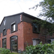 Здание конюшен и пожарного депо (Тверь)