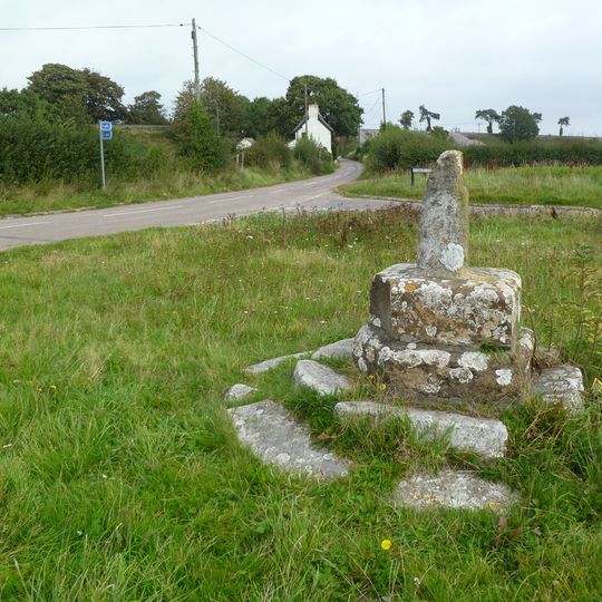 Staple Cross