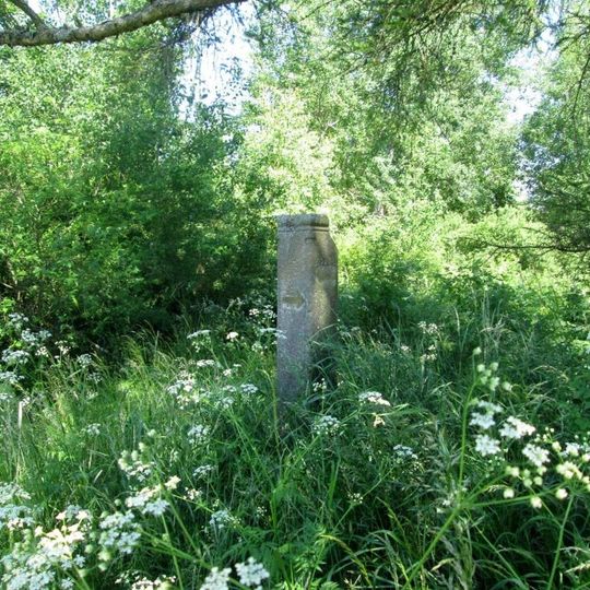 Kříž severně od Řešína u Zaječího rybníka