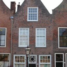 Oranjegracht 91, Leiden