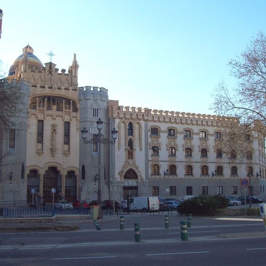 Templo Nacional de Santa Teresa de Jesús y Convento de los Padres Carmelitas Descalzos