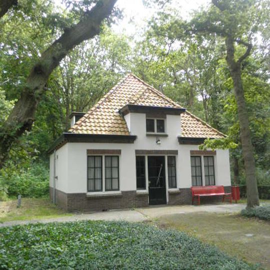 Badhuis