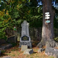 Pomník padlým v Klečetném