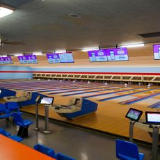 Bertrand Lanes