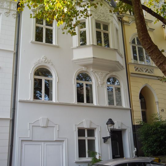 Bismarckstraße 47