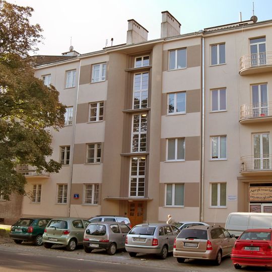 5a Niemcewicza Street in Warsaw
