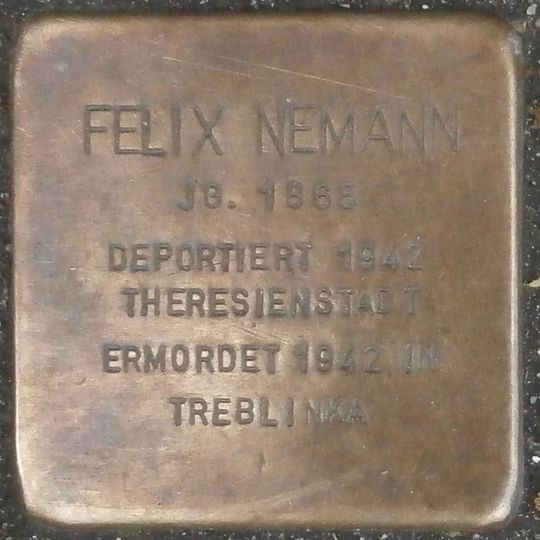 Stolperstein en memoria de Felix Nemann