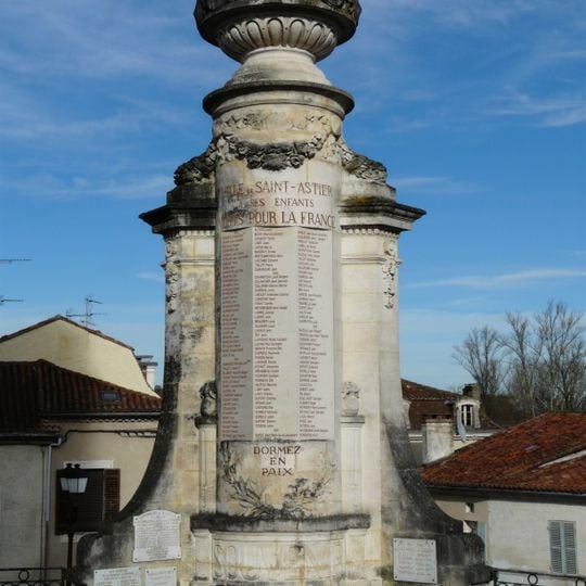 Monument aux morts de Saint-Astier