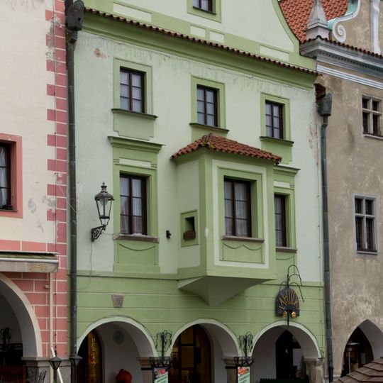 Náměstí Svornosti 9