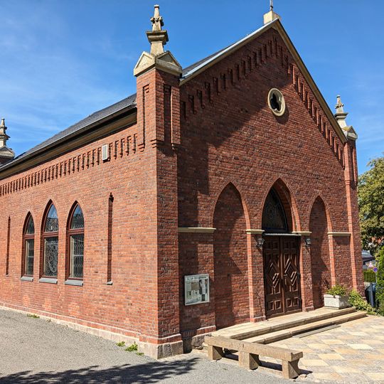 Individual monuments of cemetery Leubnitz