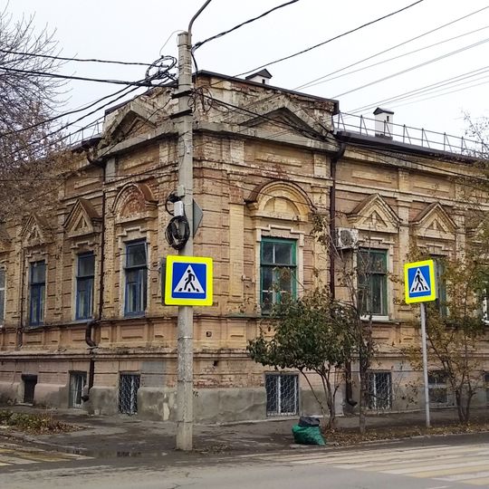 Residential house at 31 1-Mayskaya street / 17 12-linya street, Rostov-on-Don