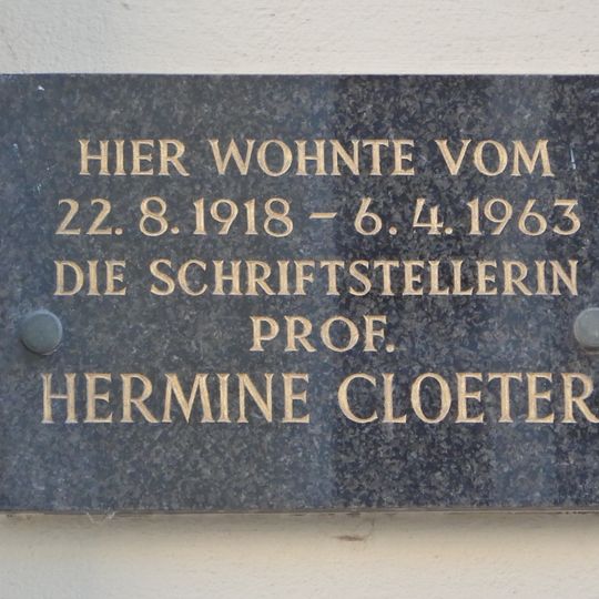 Gedenktafel für Hermine Cloeter