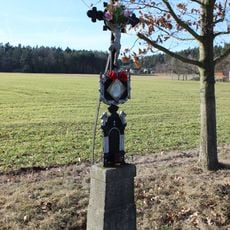 Kříž na jižním okraji Nepomuku