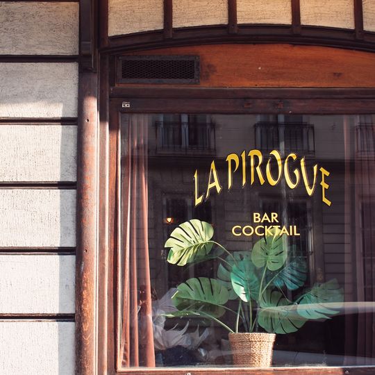 La Pirogue