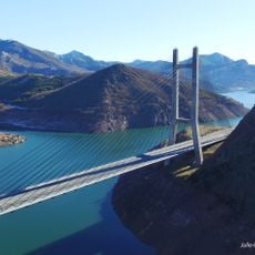 Presa de Barrios de Luna